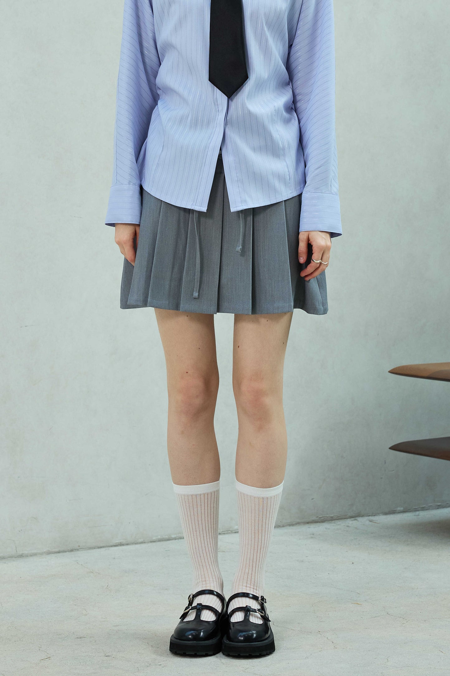 ari-ss-25-dorothy-pleats-skirt-pants-/-gray