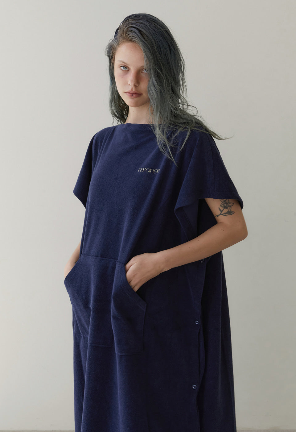 revoirsis-seasonless-rvis-terry-twoway-poncho-navy