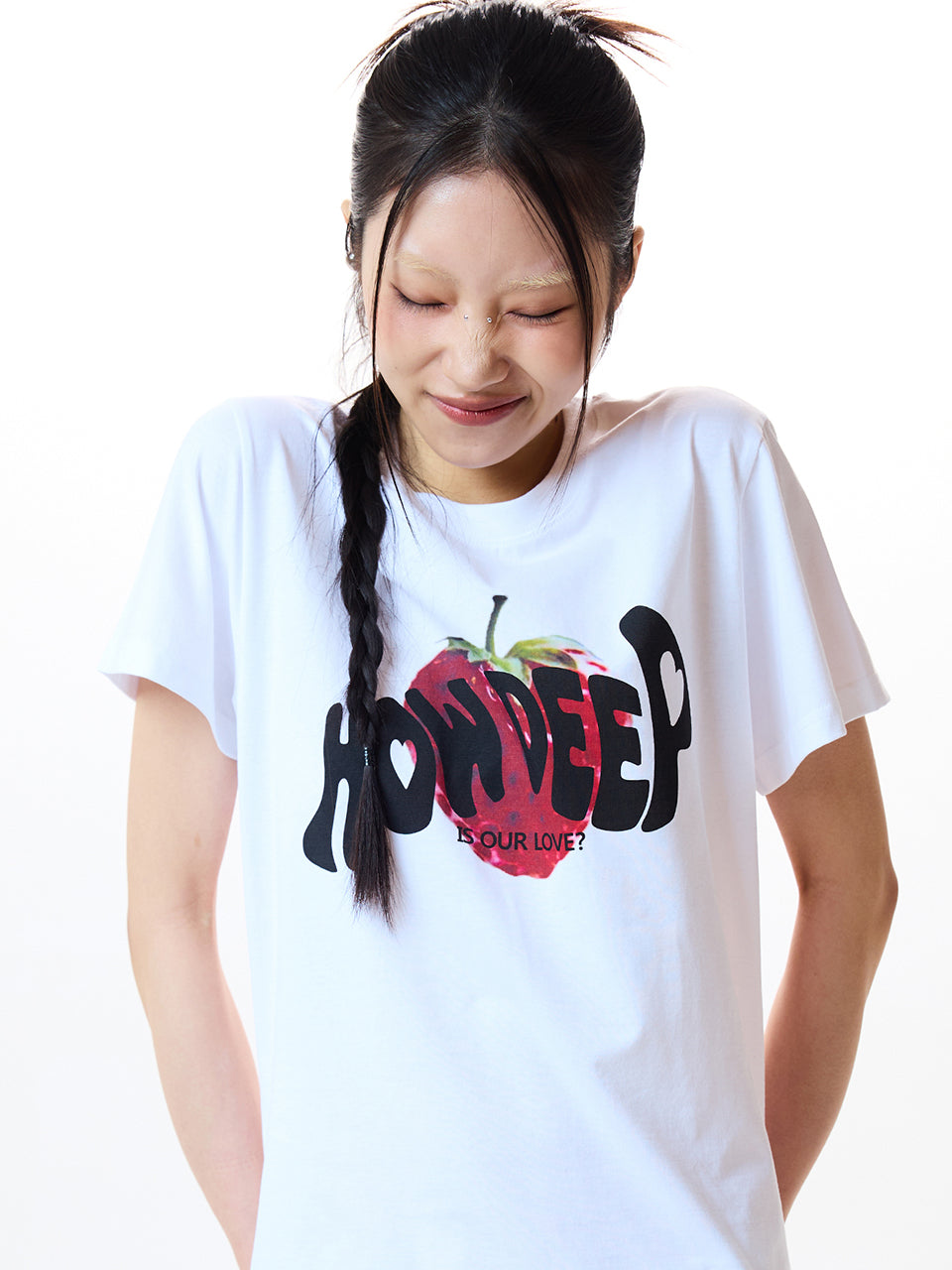 luv-is-true-ss-25-im-how-deep-strawberry-tee(white)