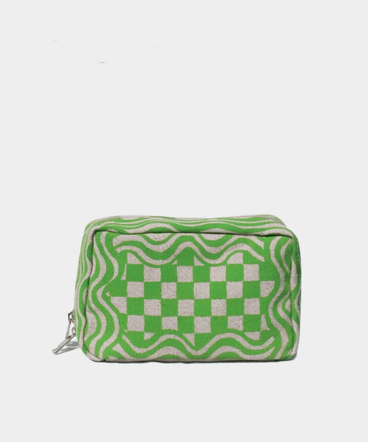 yahn-sisi-seasonless-wavy-pouch-bag-green