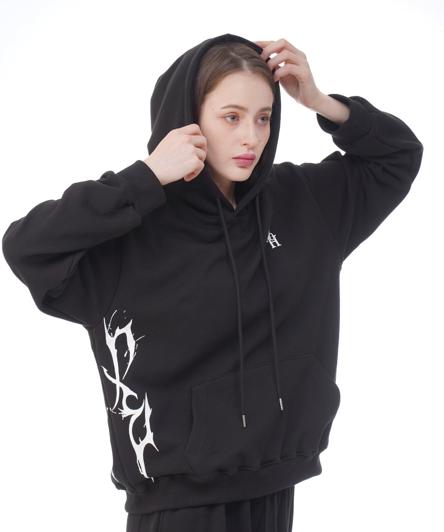 dxoh-fw-24-unisex-thunder-logo-hoodie-black