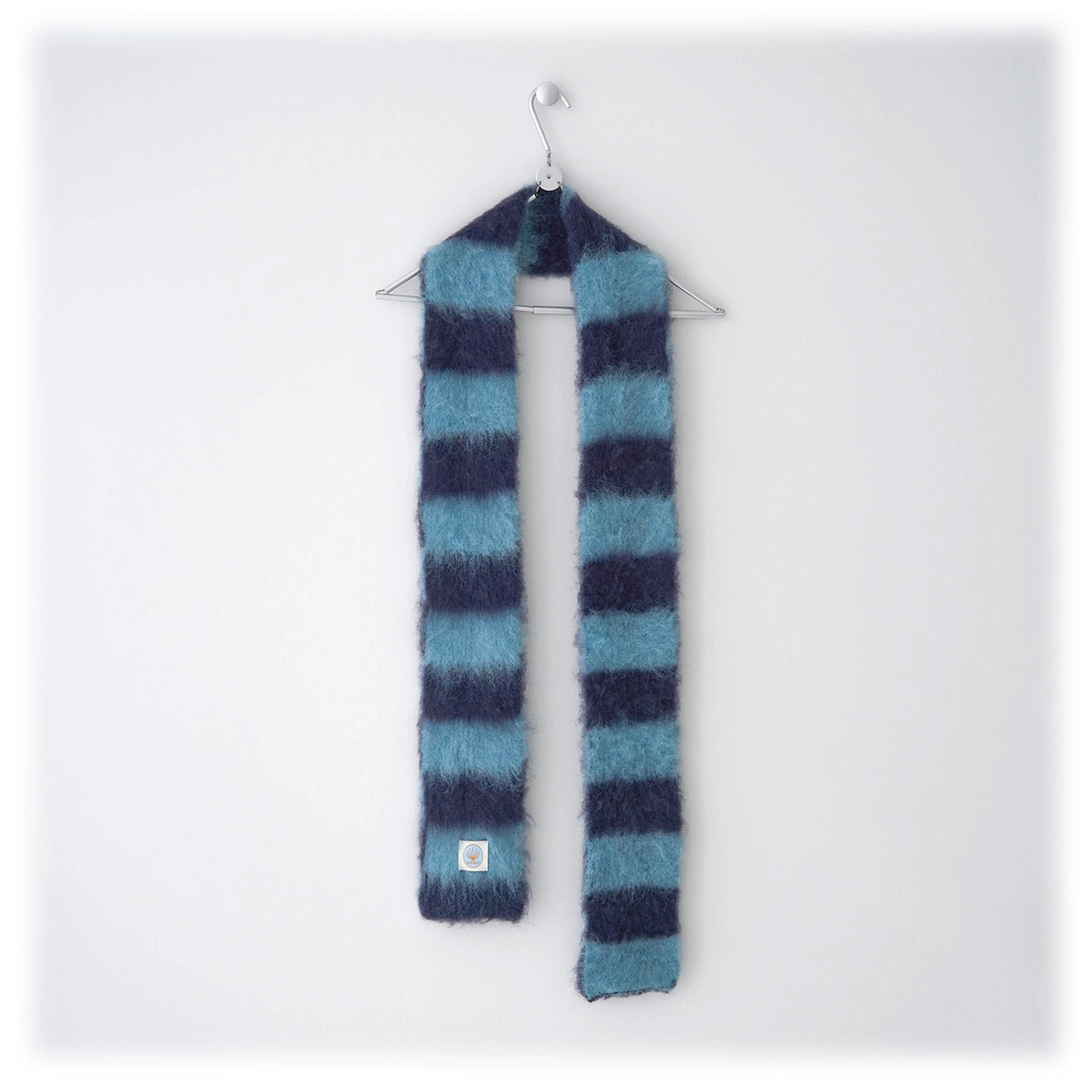 suh-suh-ss-25-hairy-stripe-muffler-(green-blue-&-navy)