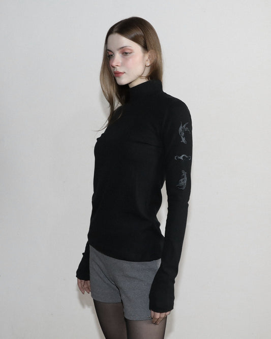 magoren-seoul-fw-24-tattooed-betta-loose-fit-turtleneck-long-sleeve-black