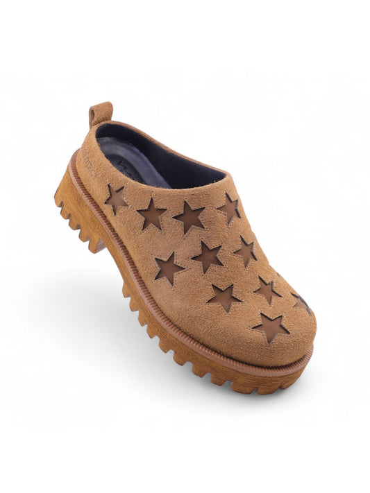 plzproject-ss-25-(plzproject-x-yase)-nova-clog,-golden-brown