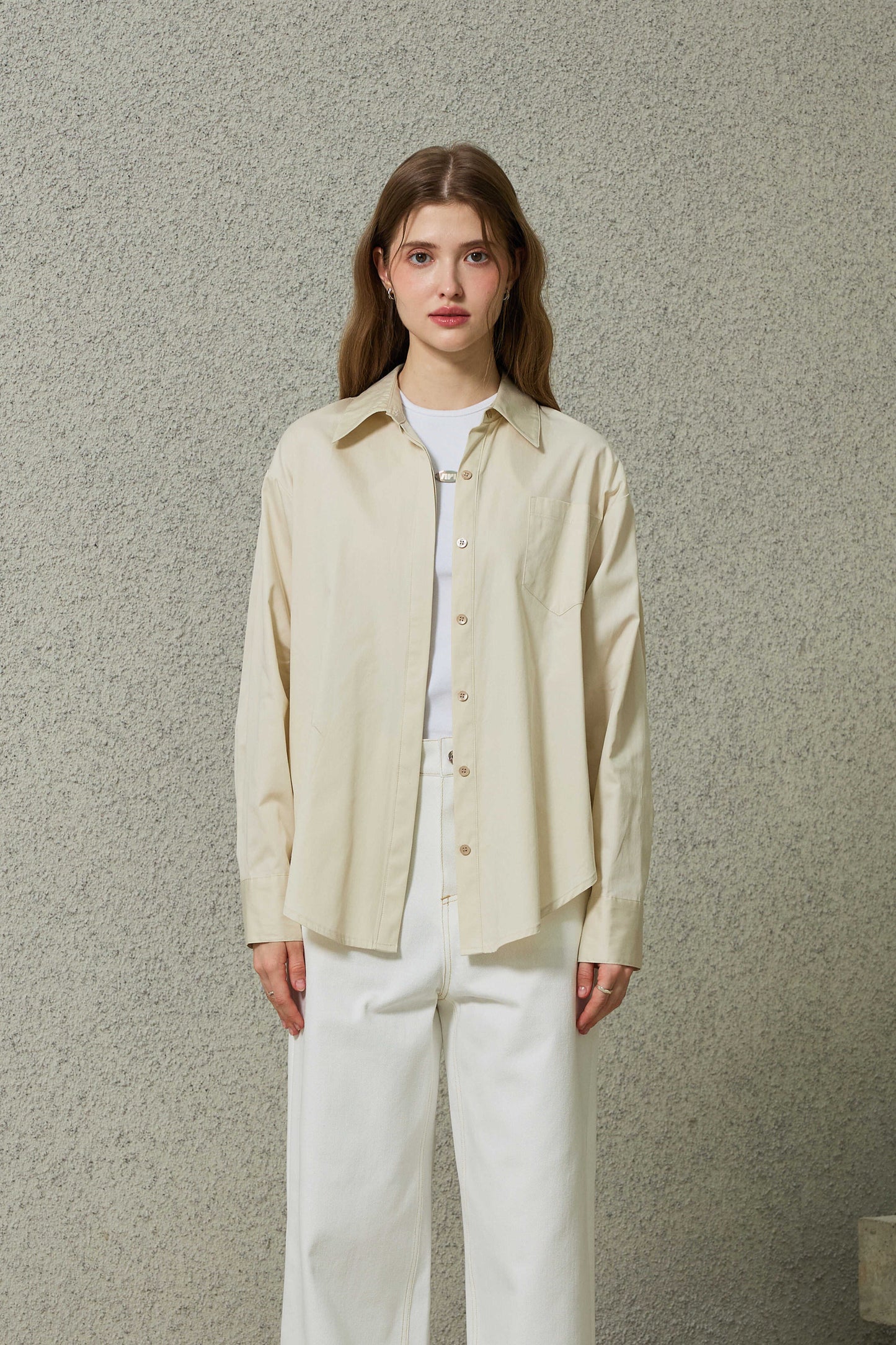 ari-ss-25-bright-oversized-shirt-/-beige