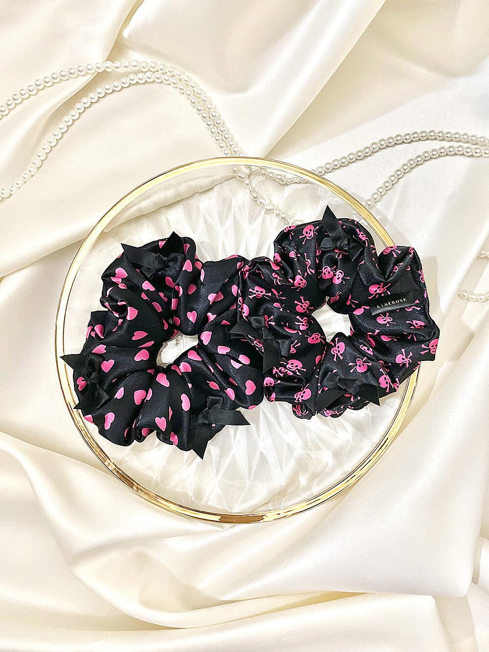 etrerose-seasonless-24-shocking-pink-ribbon-satin-scrunchie-2type