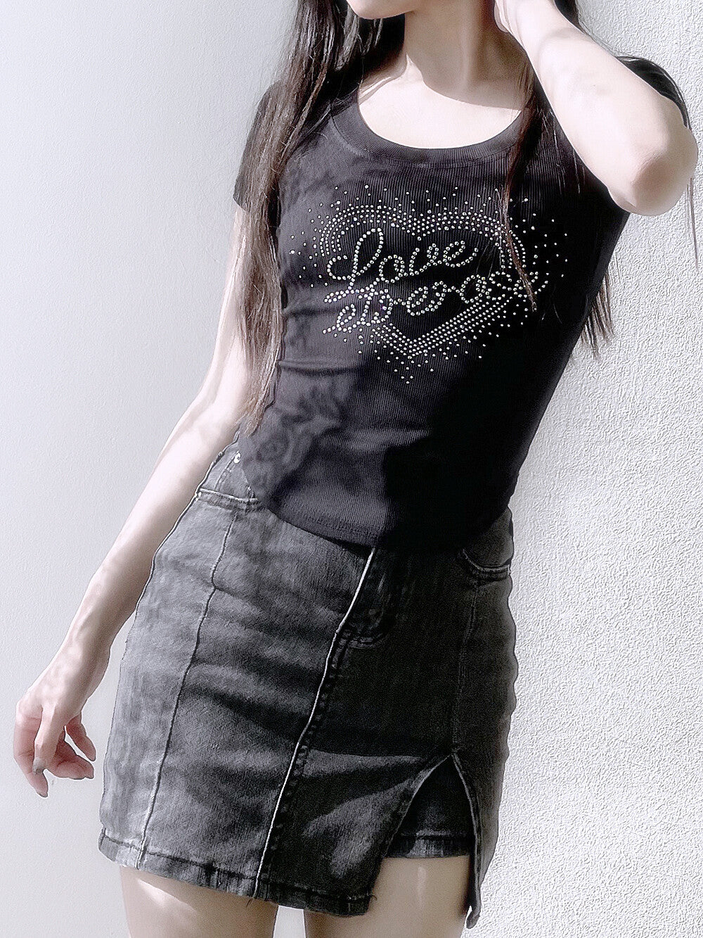 etrerose-ss-24-love-rose-heart-cubic-tshirt-black