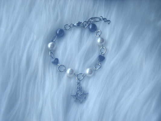 s2002tears-seasonless-crowned-pearl-bracelet