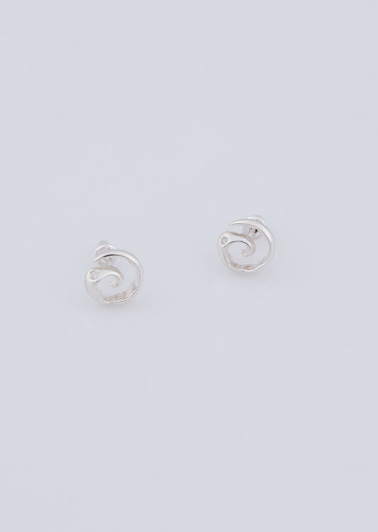 fillow-seasonless-23-ripple-point-earring