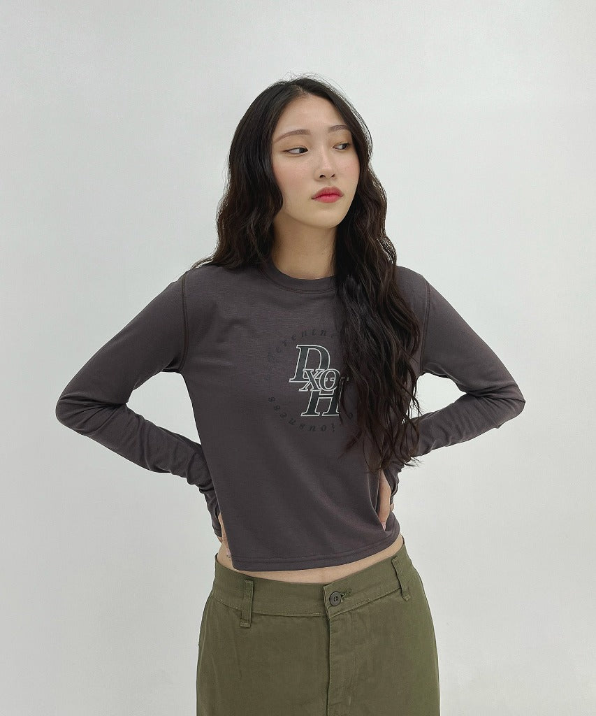 dxoh-seasonless-circle-stack-logo-semiwarmer-crop-tee-dark-brown