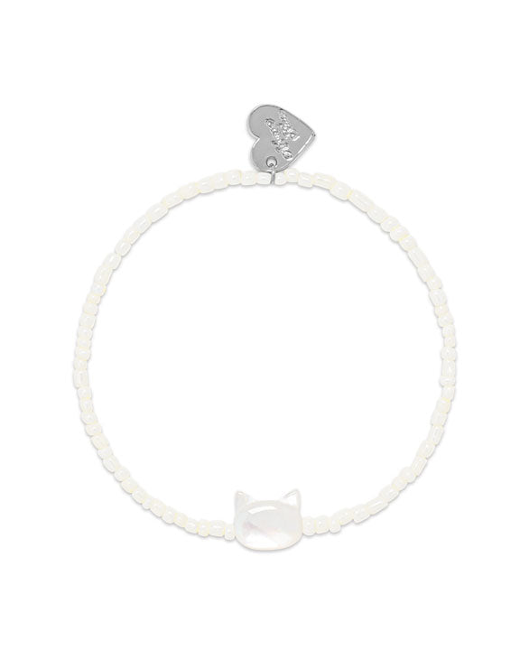 almostblue-seasonless-24-kitty-pearl-bracelet