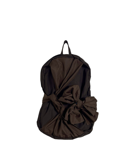 iugamakaras-seasonless-knotted-backpack-brown